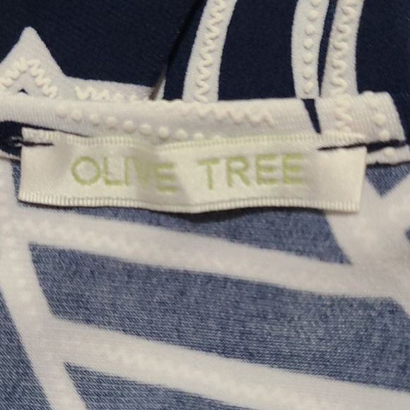 🍍Olive Tree dress🍍 - Picture 6 of 7